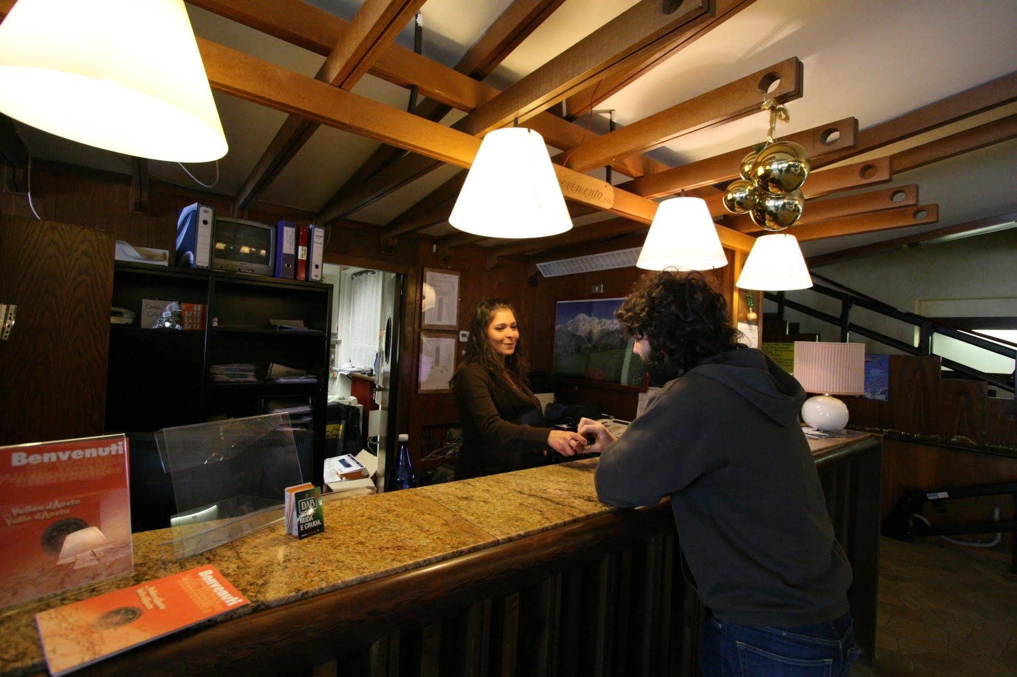 Hotel lo Stambecco Breuil-Cervinia Exterior foto